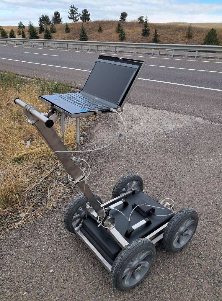 Power%20GPR%20Kapalı%20Anten%20(shielded)%20Radar