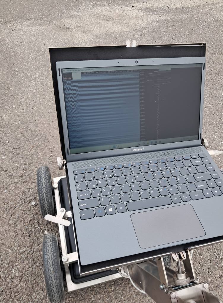 Power%20GPR%20Kapalı%20Anten%20(shielded)%20Radar